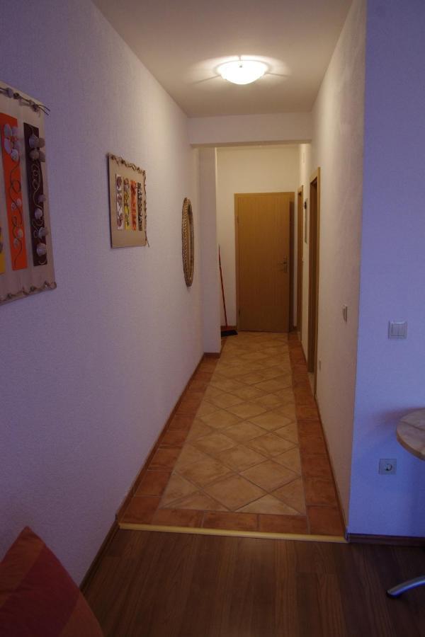 Apartment With A Parking Space Igrane, Makarska - 13535 *